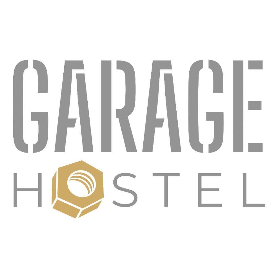 Garage Hostel 新戈里察 外观 照片