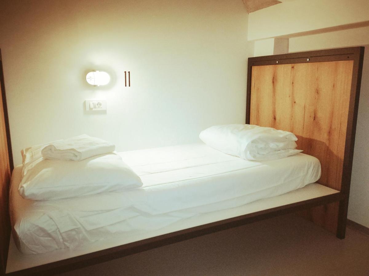 Garage Hostel 新戈里察 外观 照片